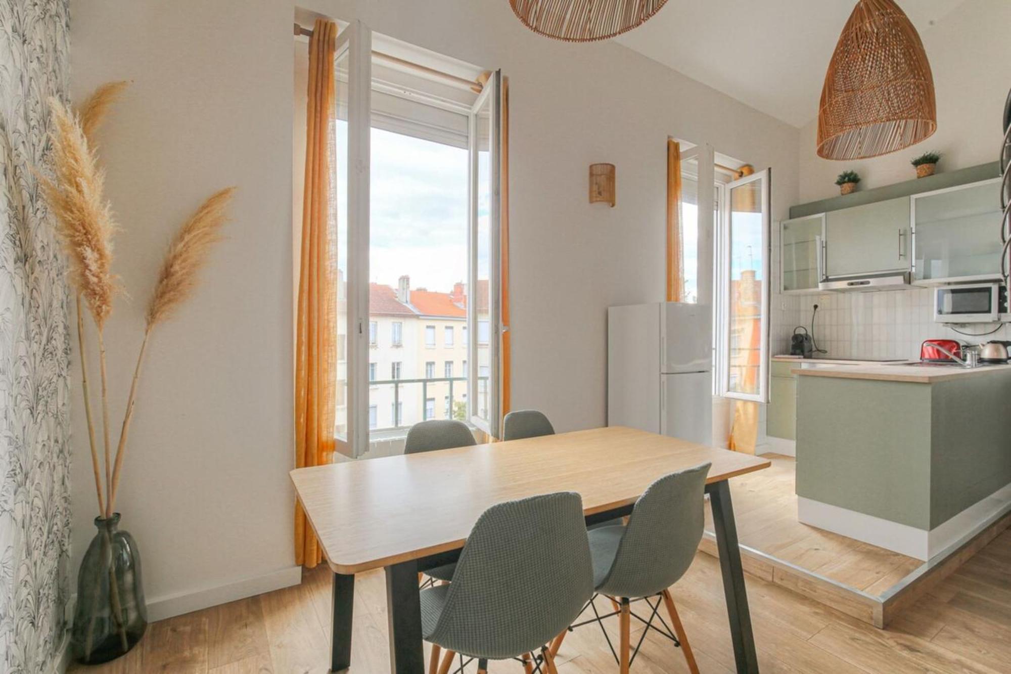 Duplex Spacieux Et Design Proche La Part-Dieu Apartment Lyon Ngoại thất bức ảnh